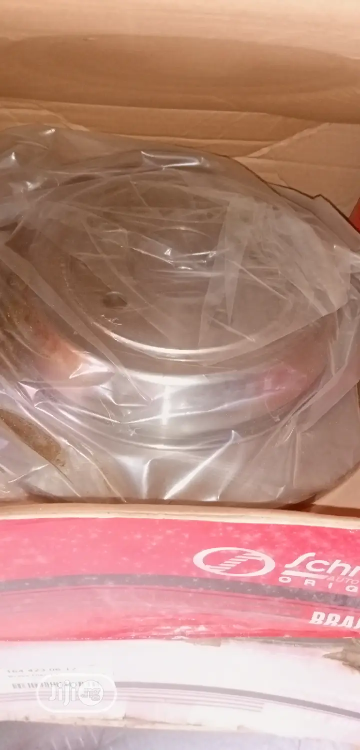 MERCEDES BENZ Brake Disc/Rotor