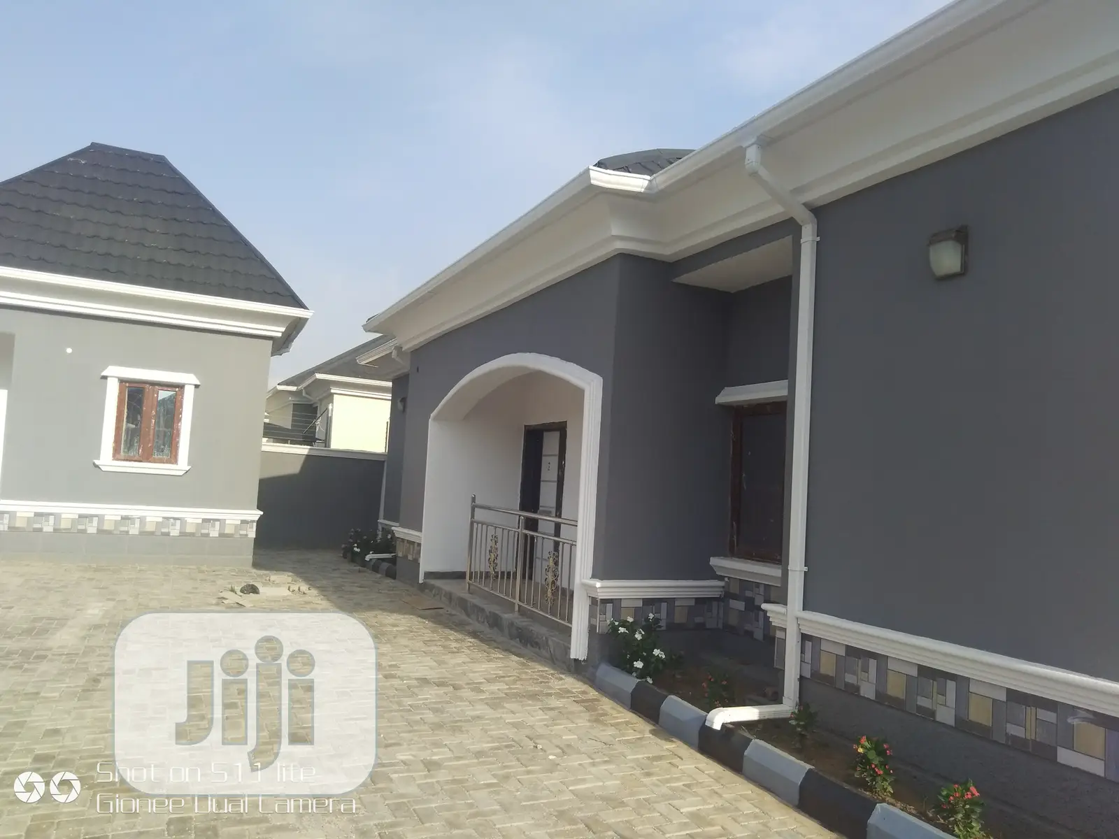3bdrm Bungalow in Efab Queen Estate By, Gwarinpa for rent