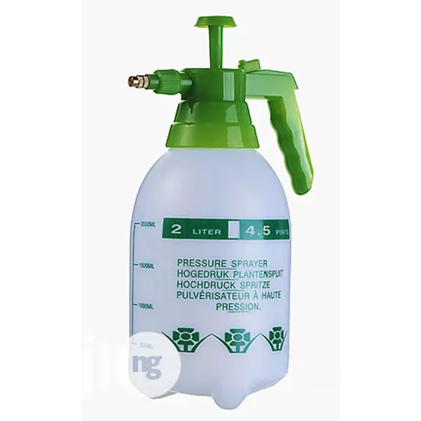 2 Liters Handheld Pressure Sprayer