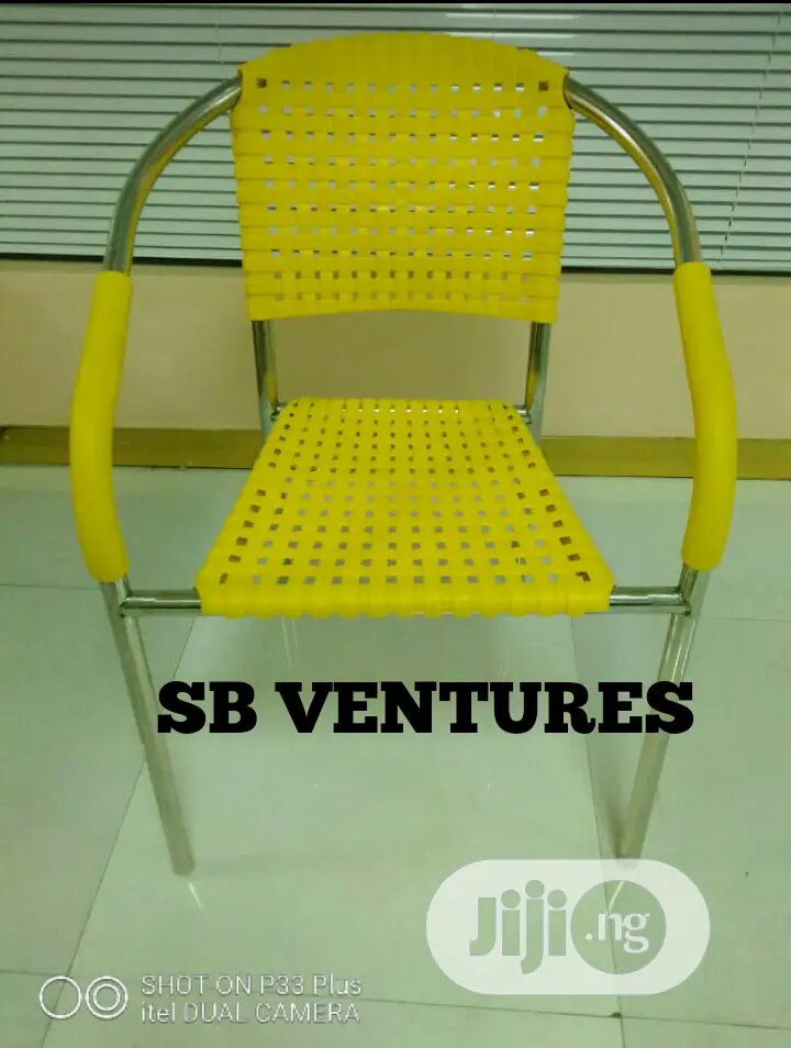 Steel Chair With Comfortable Fibre Weave