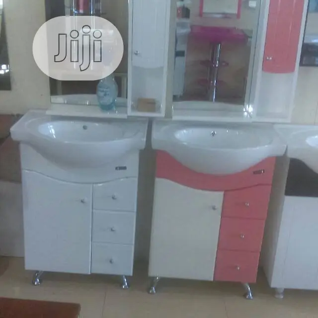 Cabinet Wash Hand Basin W P