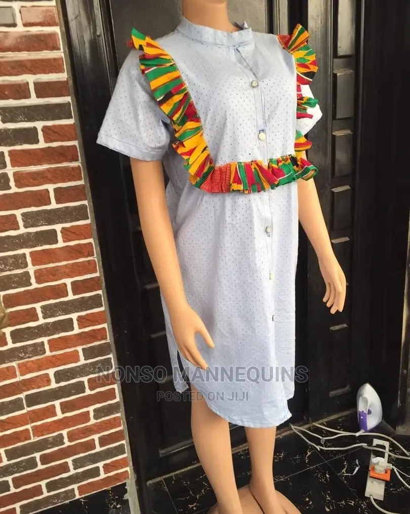 Plastic Busty Headless Female Mannequin