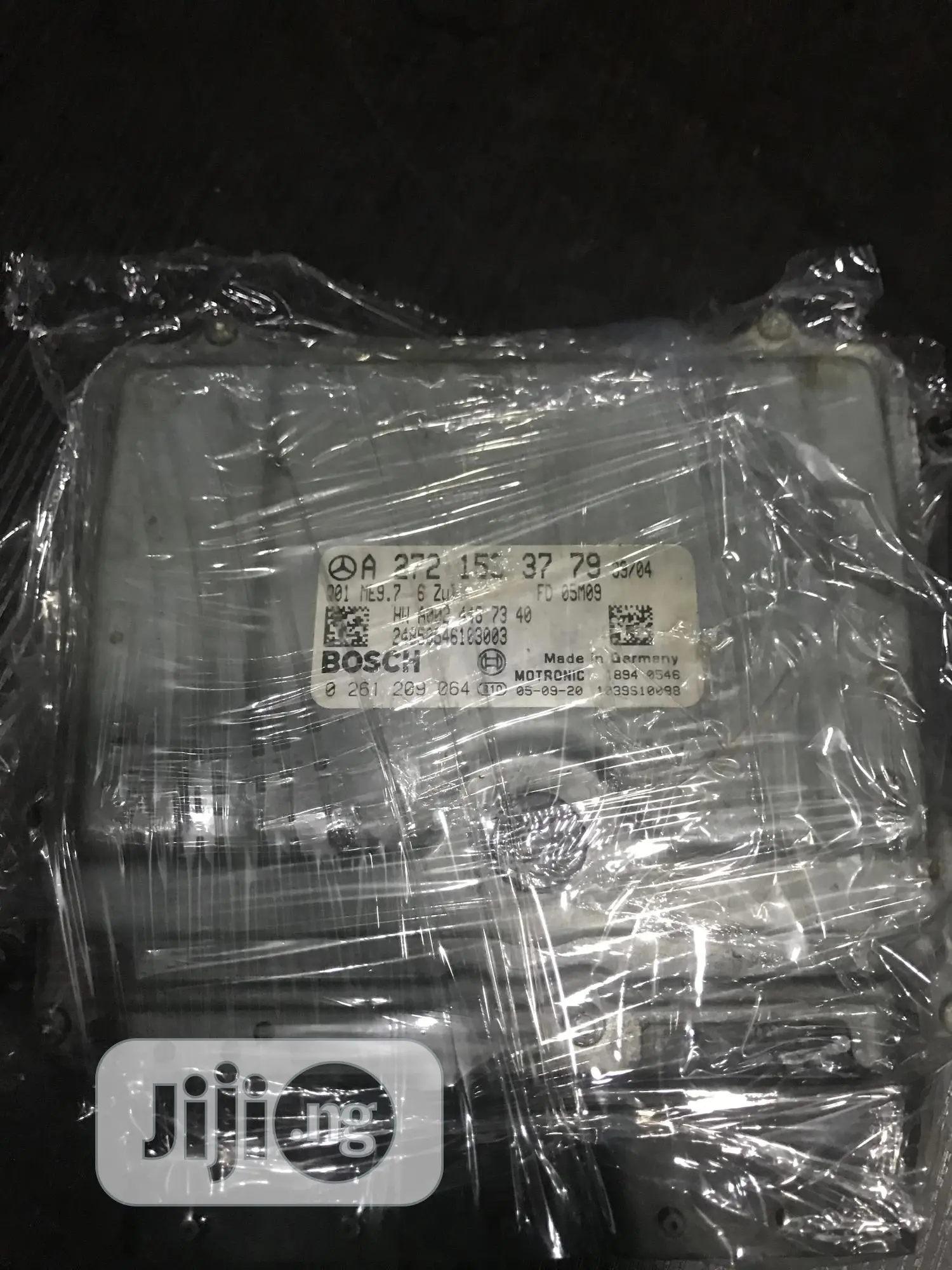 Mercedes Benz E350 ECM ECU Engine Control A