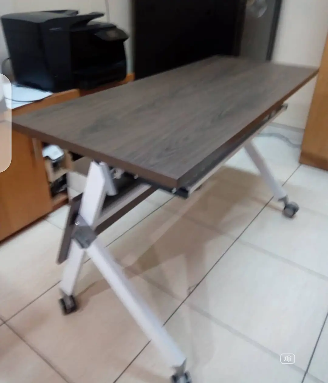 Foldable Training Table
