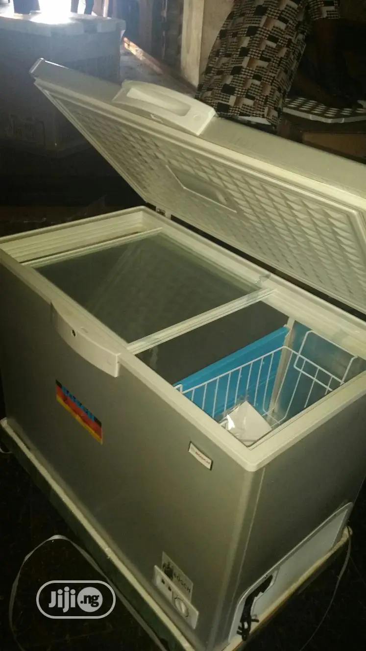 Bosch Deep Freezer ( Model S400l )