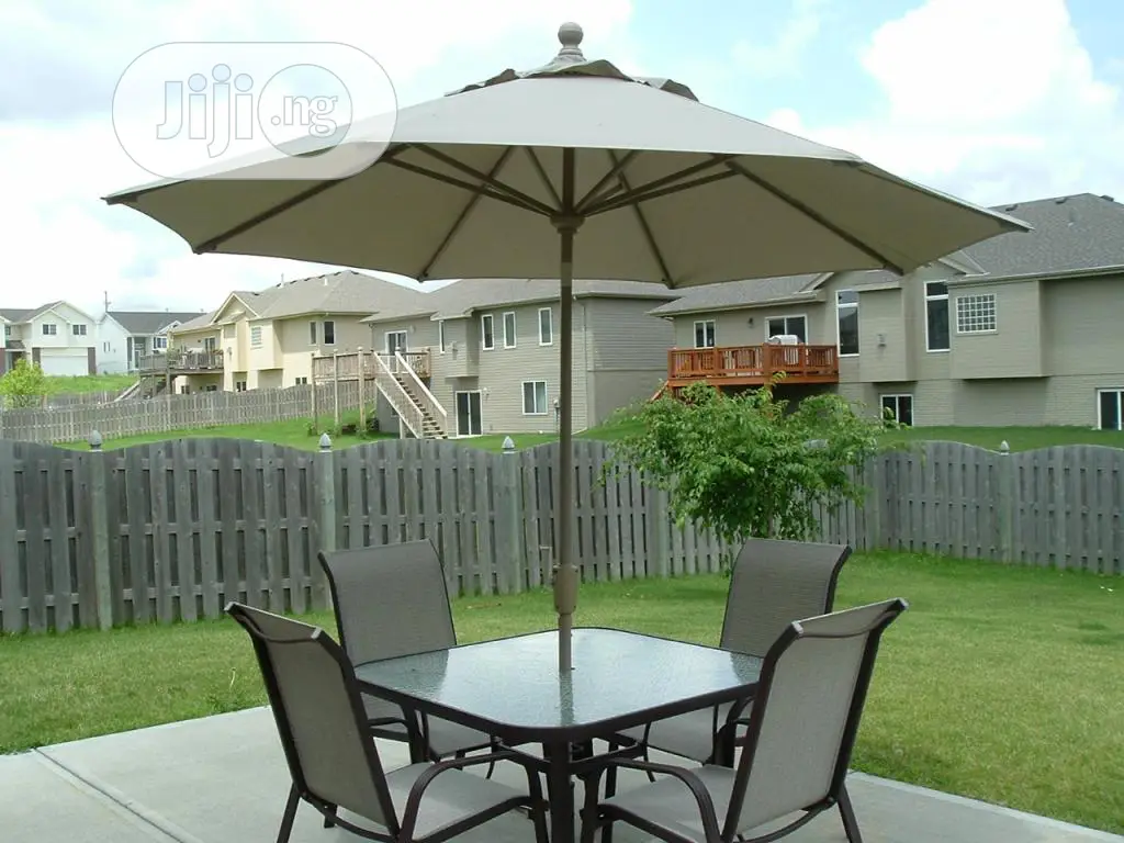 Garden Chair, Unbrella and Table