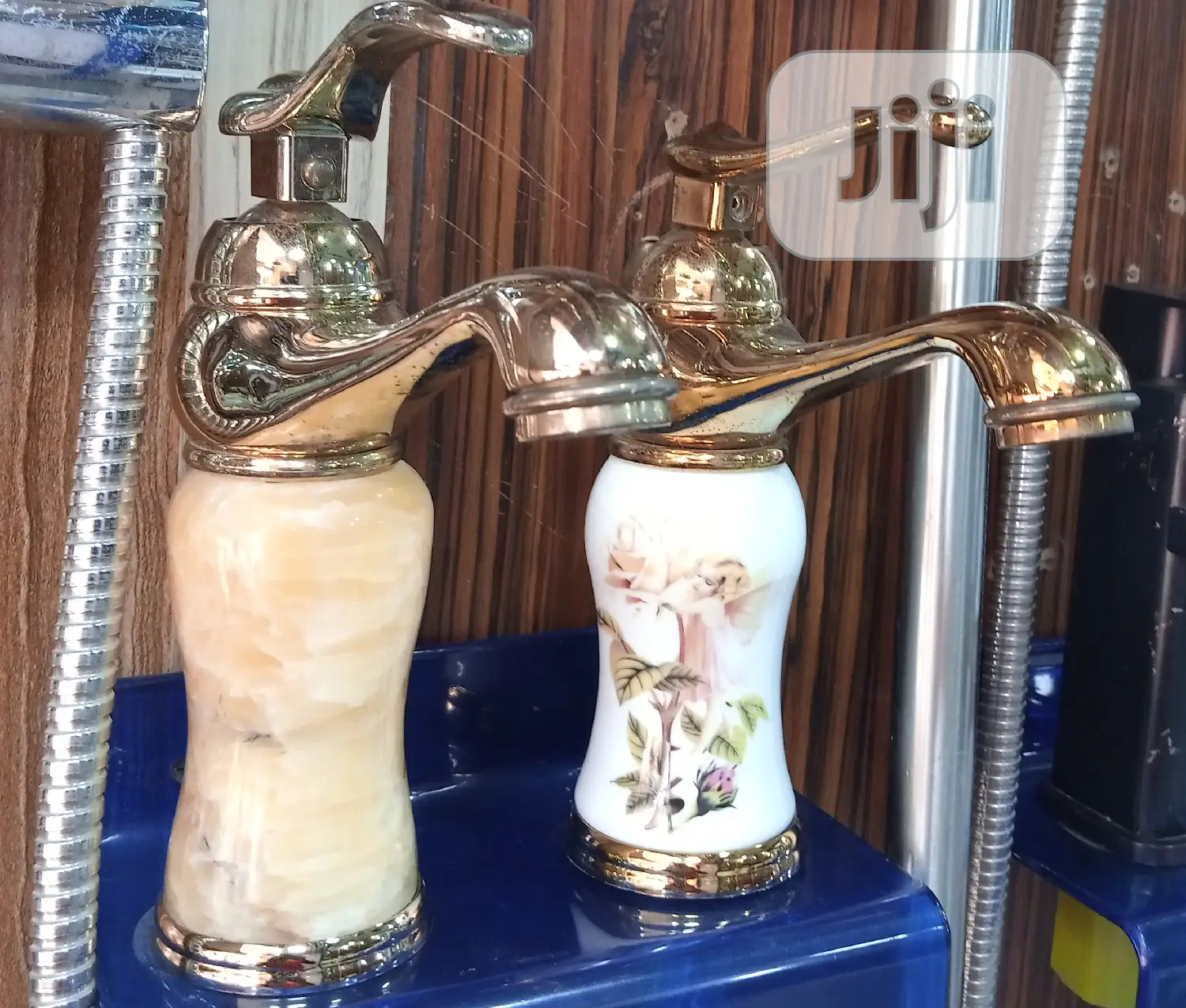 Basin Mixer Tap Flower Body