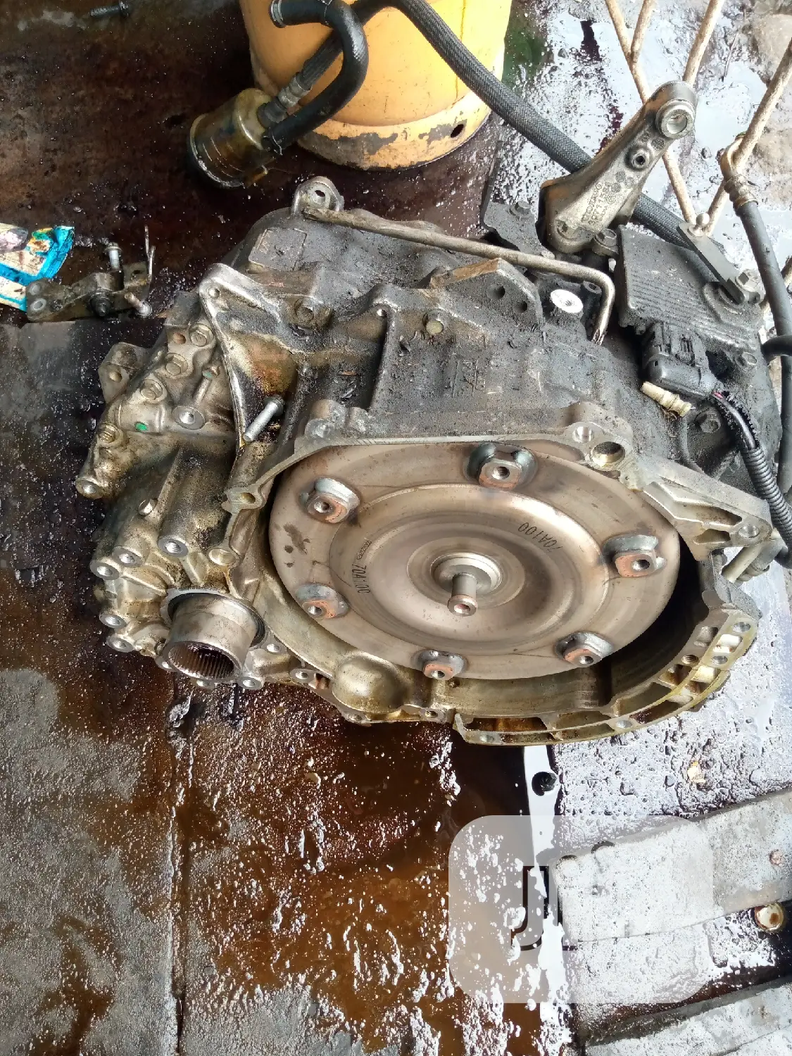 Volvo 3.2L Transmission