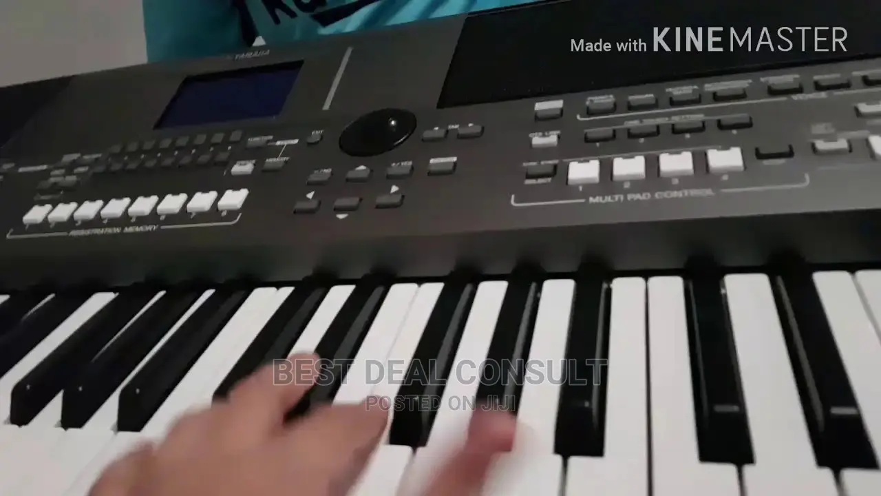 Yamaha PSR Sx600