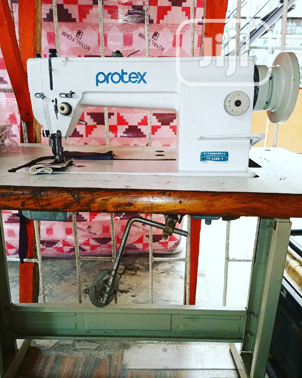 Protex Leather Sewing Machine
