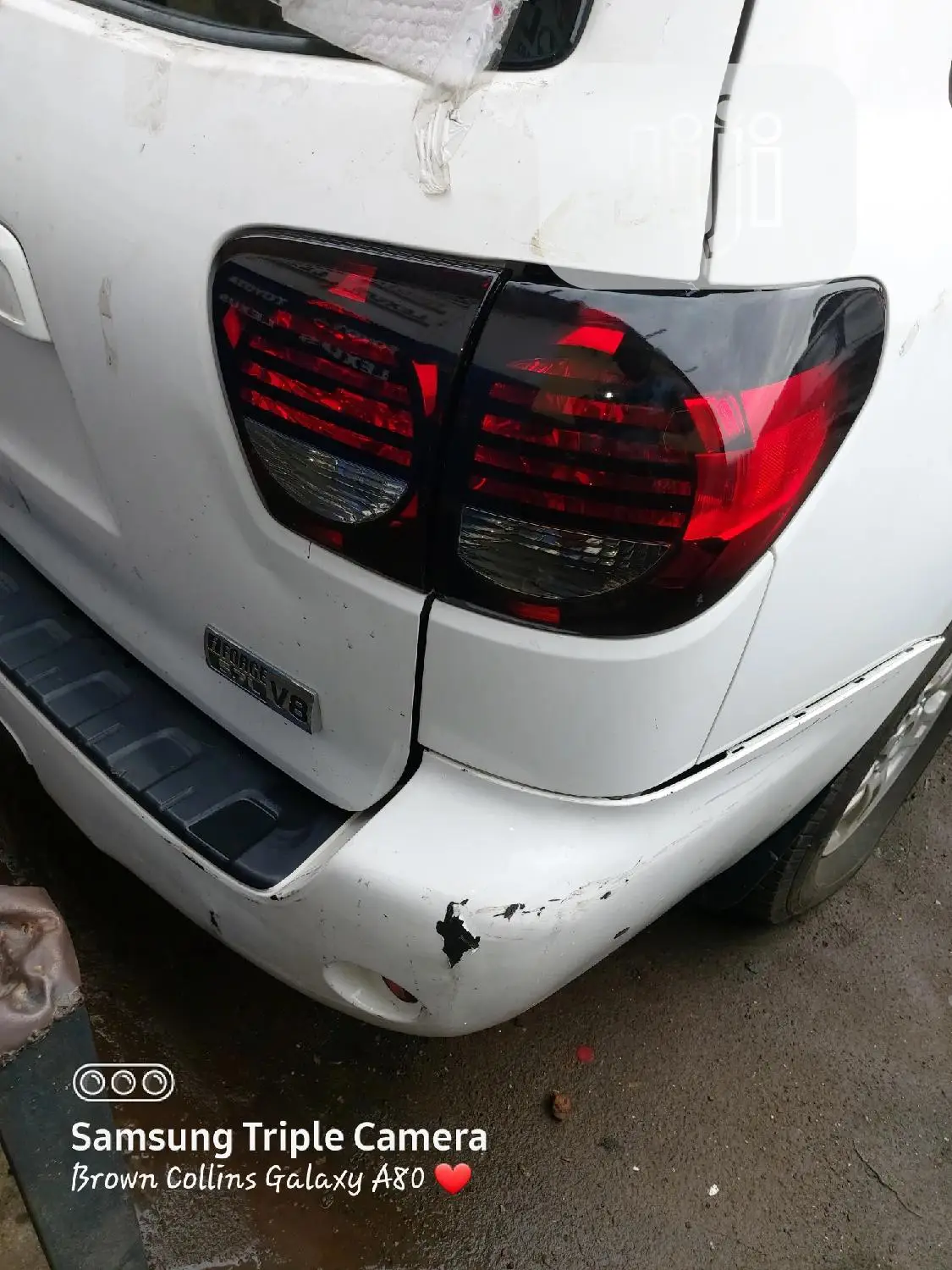 Conversion of Toyota Sequoia to Tundra Face