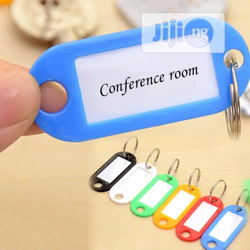 50pcs Random Color Plastic Keychain Blank Key Ring Name