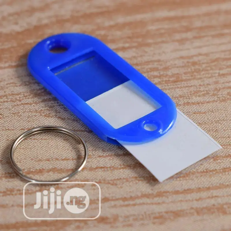 50pcs Random Color Plastic Keychain Blank Key Ring Name