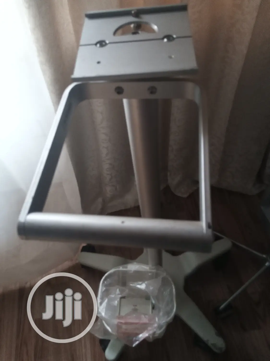 Patient Monitor Trolley