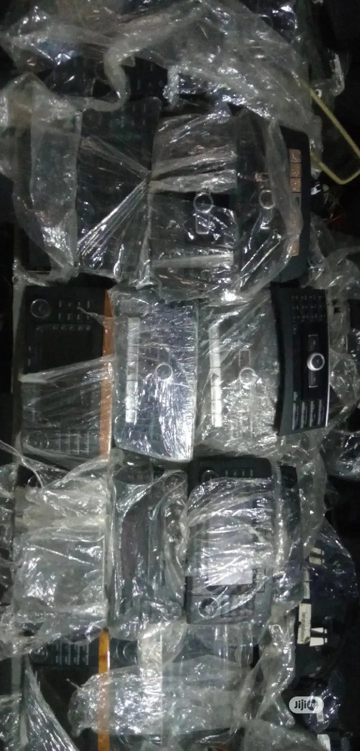 Mercedes Benz Dvd/Cd Car Radio System