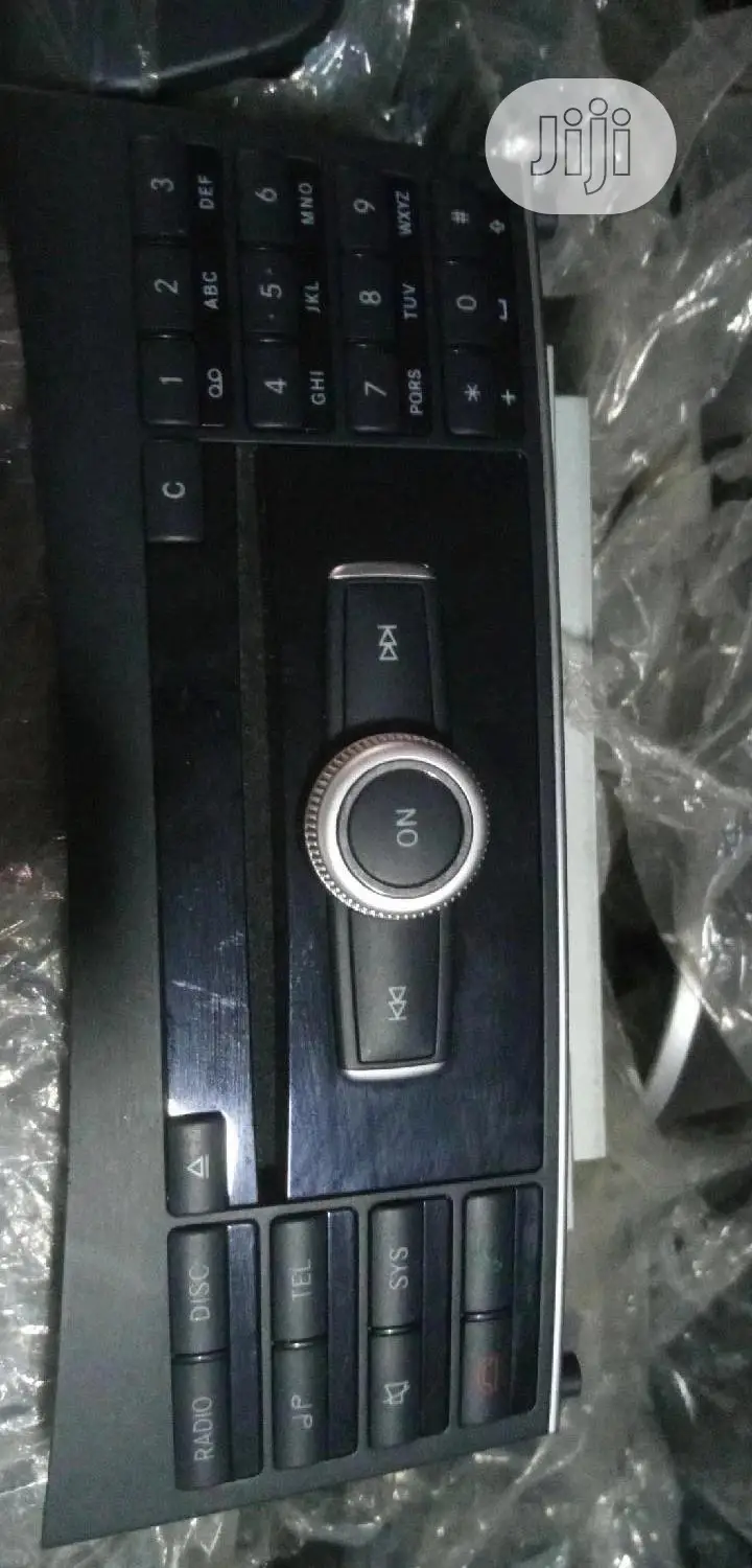 Mercedes Benz Dvd/Cd Car Radio System