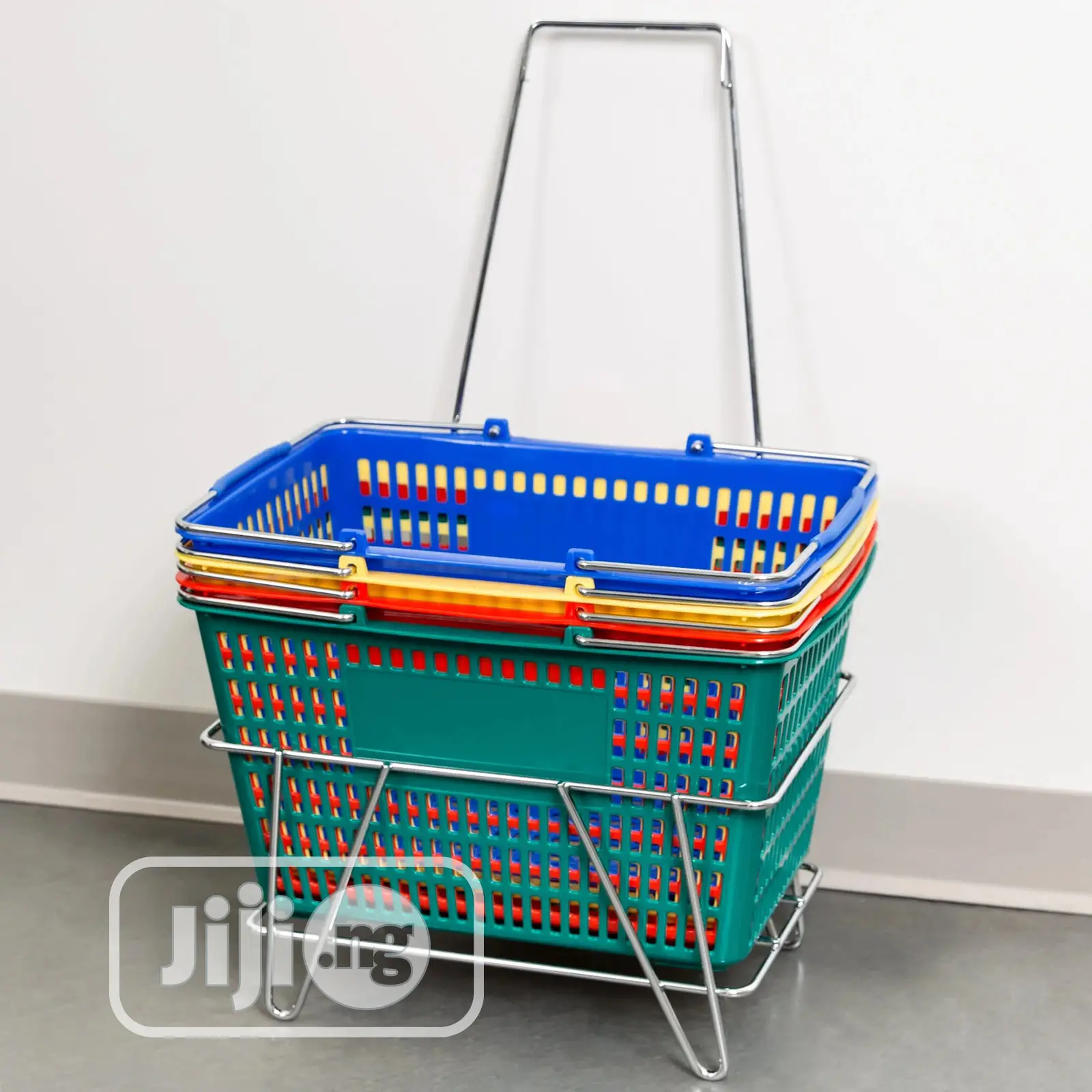 Supermarket Wire Handle Plastic Shopping Basket