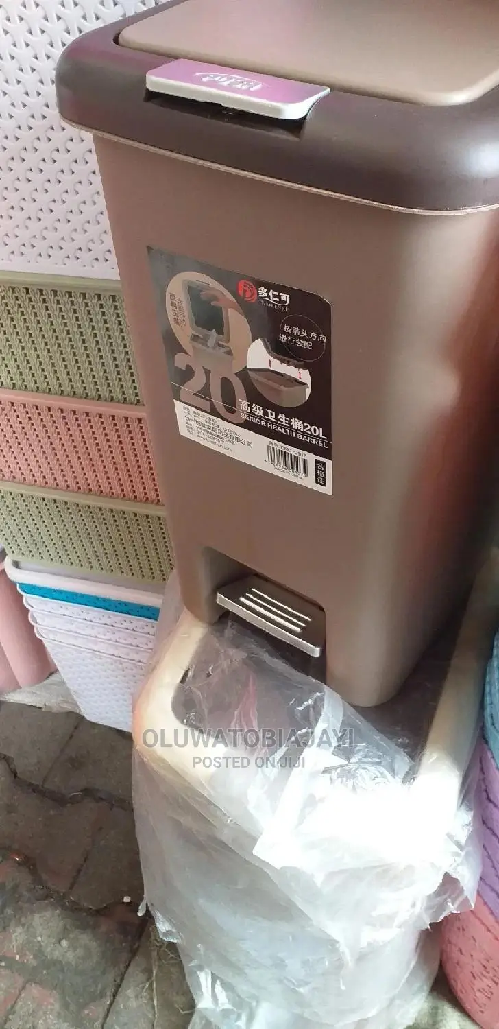 15 Liter Papilon Pedal Bin