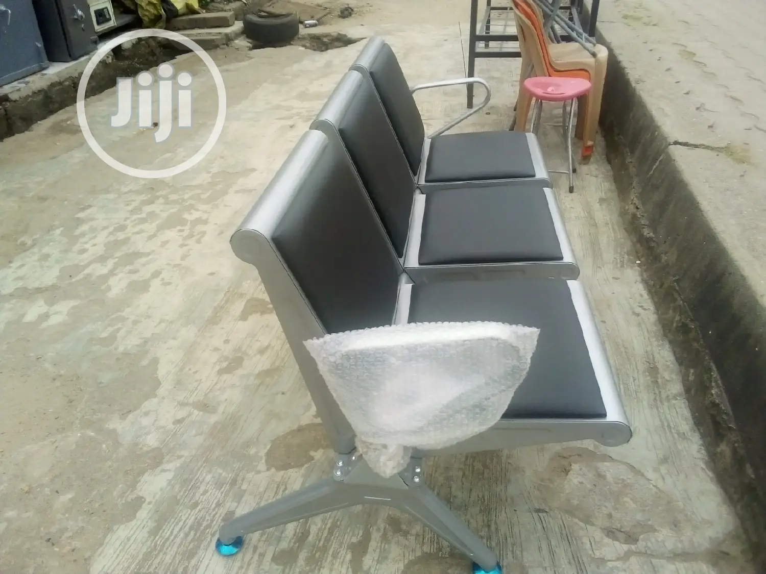 Visitor Chair
