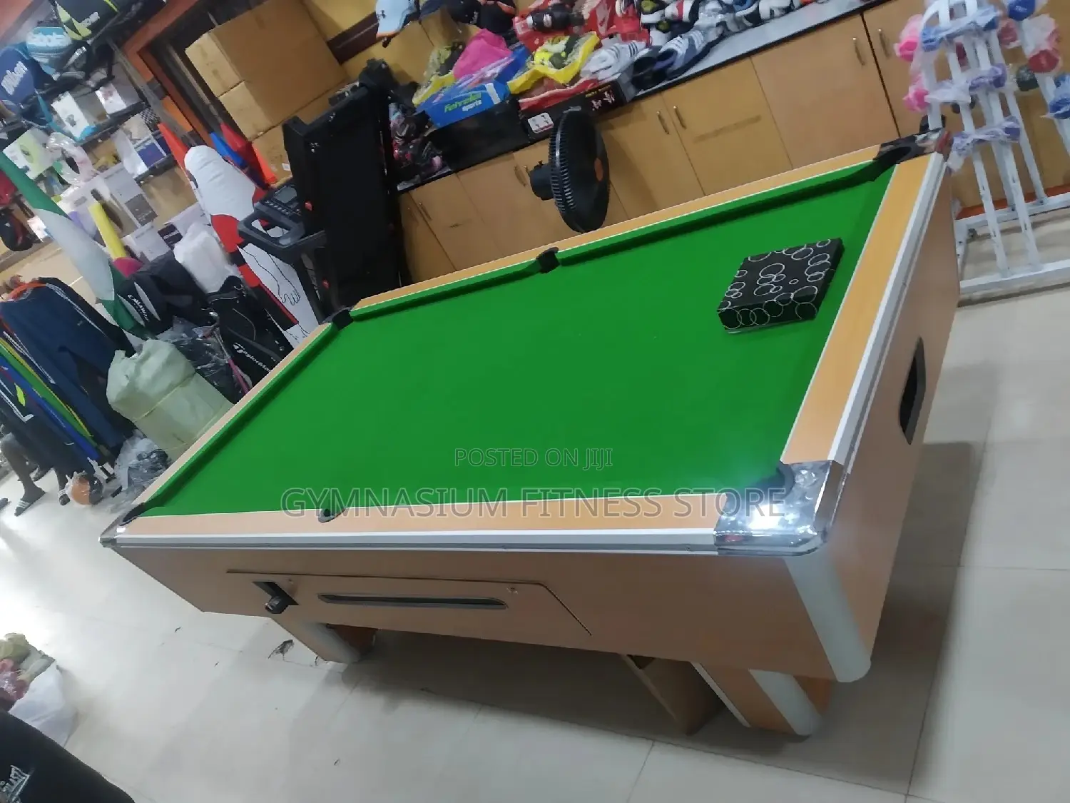 Coin Operated Marble Slate Board 7ft Cream