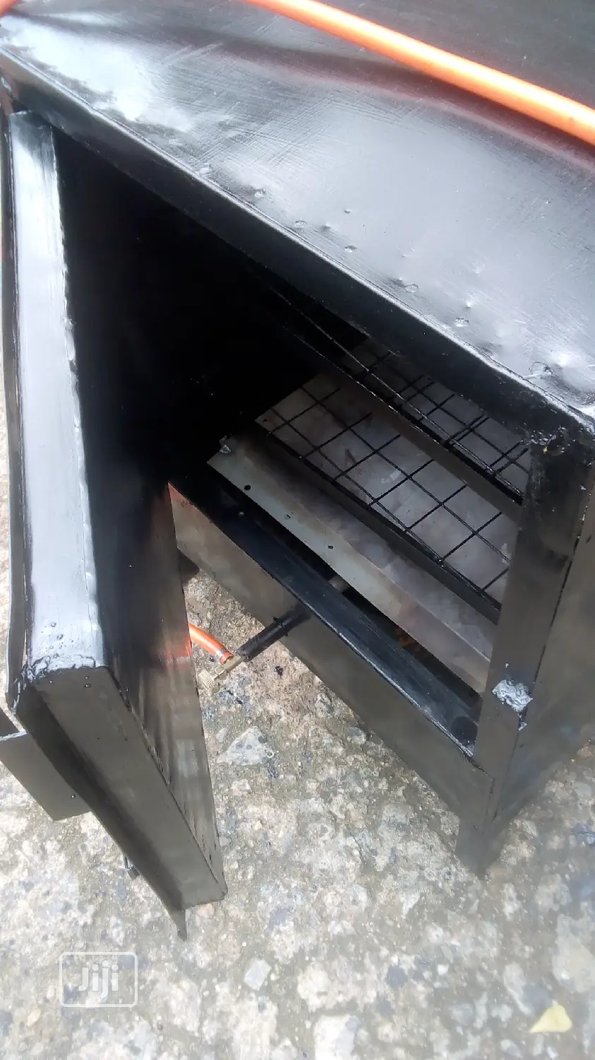Bsking Gas Ovens Available