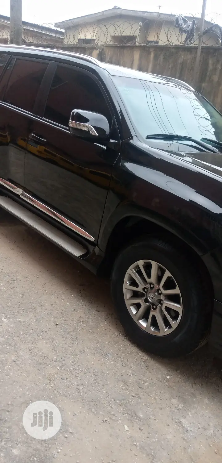 Upgrade Body Kit Toyota Prado 2010 to 2020 Model