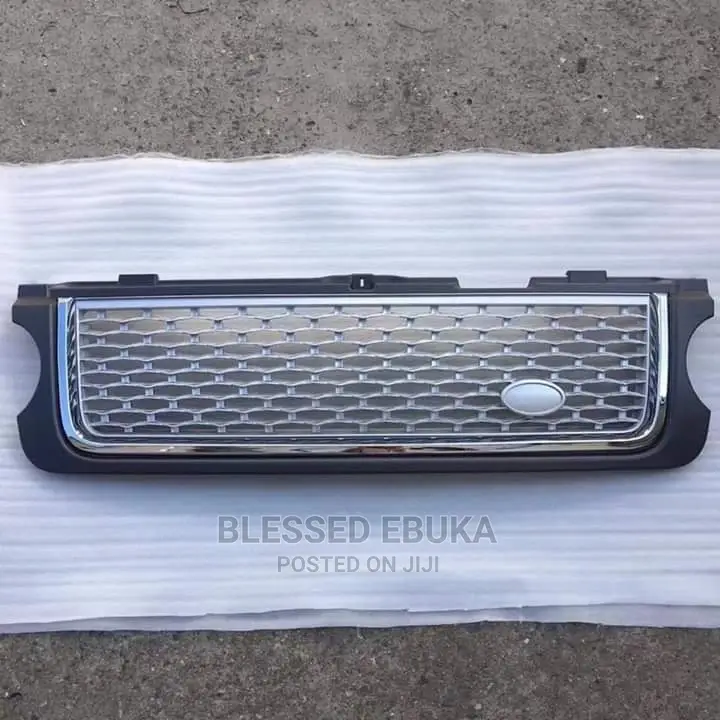 Range Rover Vogue Front Grille 2012 Design/Yahoo Type