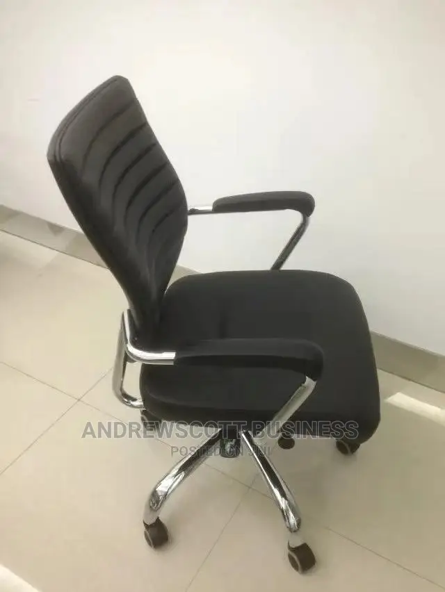 Very Stong Swivel Chair