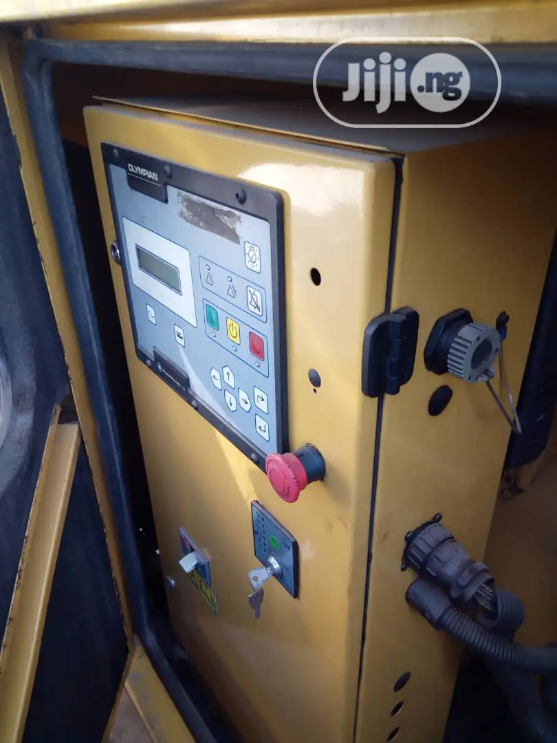 110kva Mantrac Caterpillar Soundproof Generator