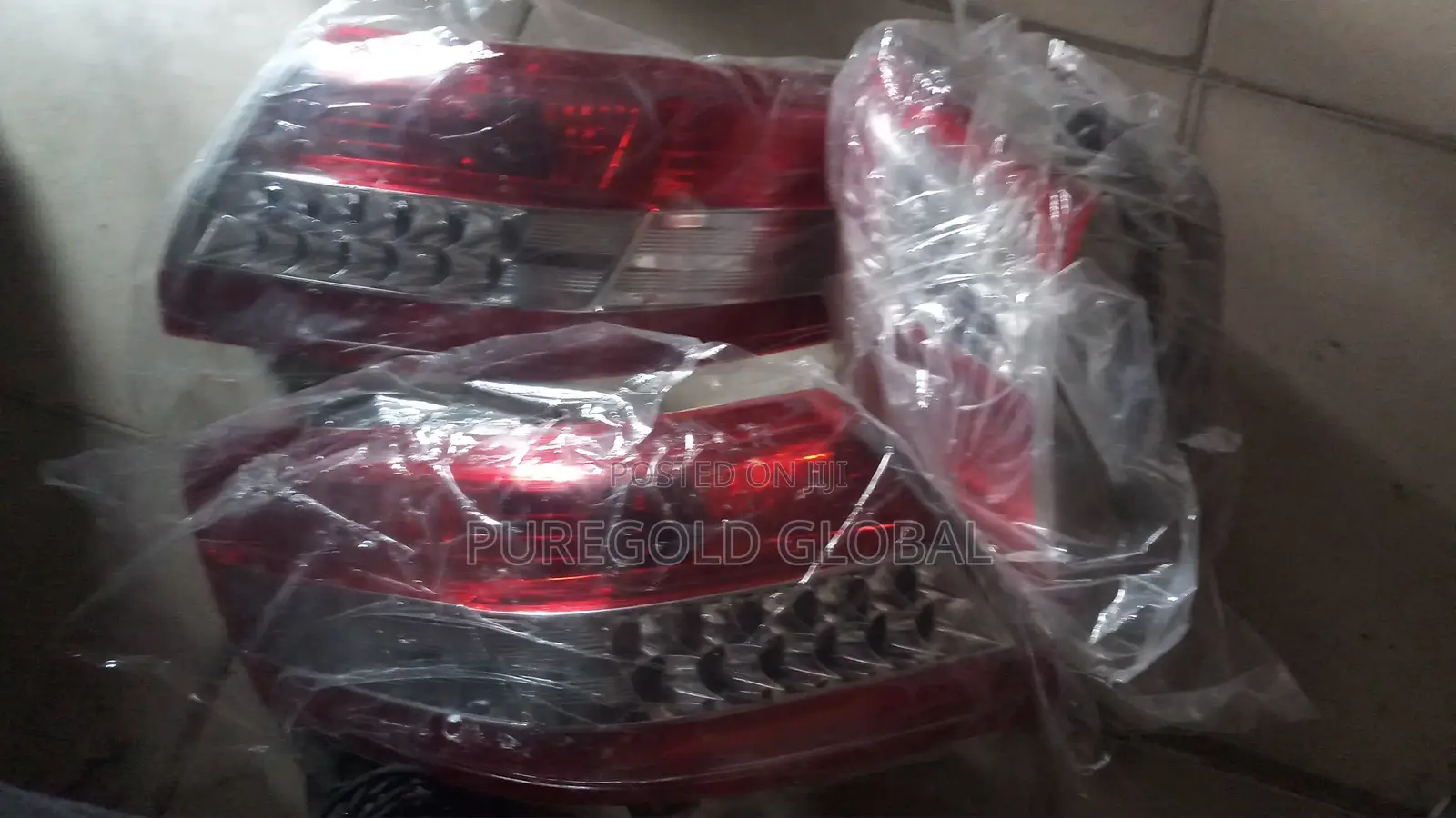 Complete Rear Light for Camry 2010 Model