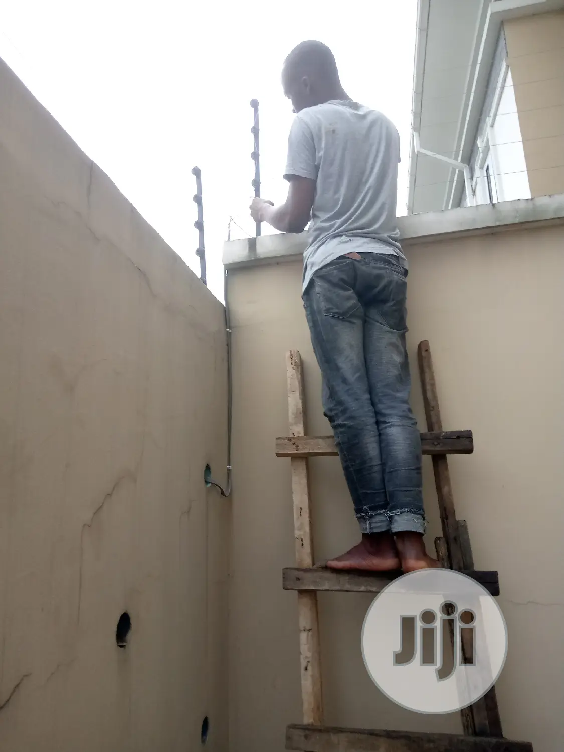 Electric Fence-Wire Razor Wirr Maintainance Installation