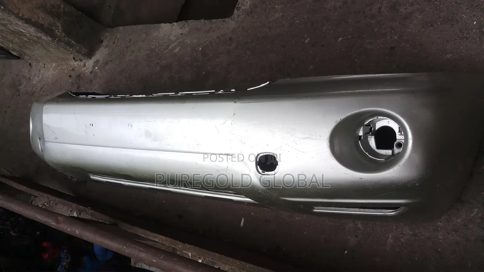 Front Bumper Toyota Highlander 2005 Model