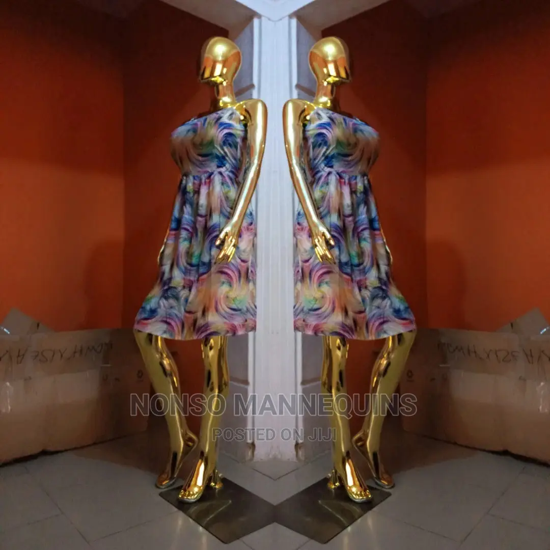 Big Breast Size 12 Female Gold Chrome Mannequin