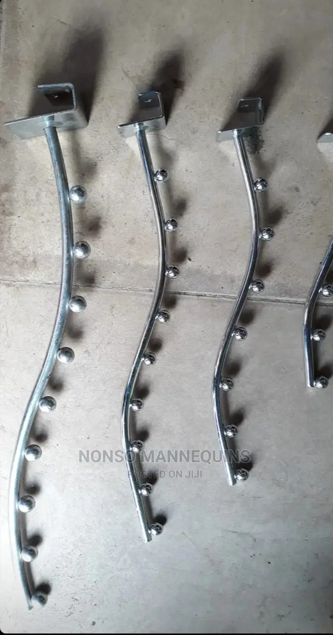 Wall Hangers Of Different Sizes