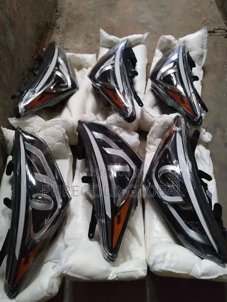 Hyundai Santafe 2015 Headlamp America