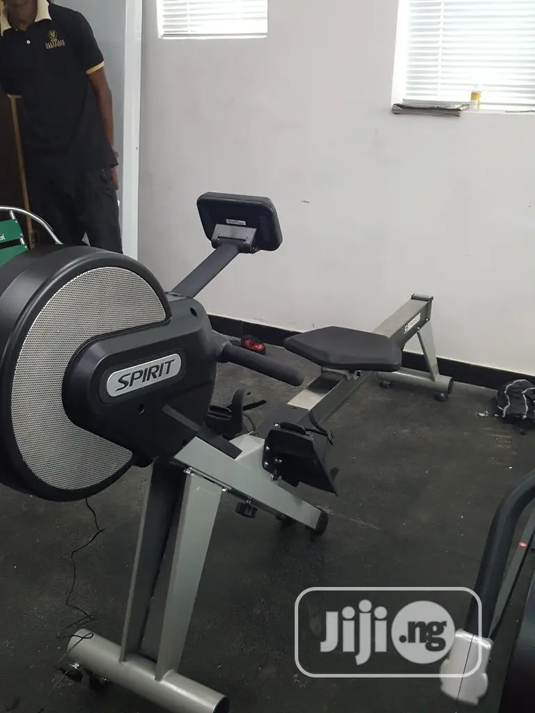 Spirit Heavy Duty Rowing Machine