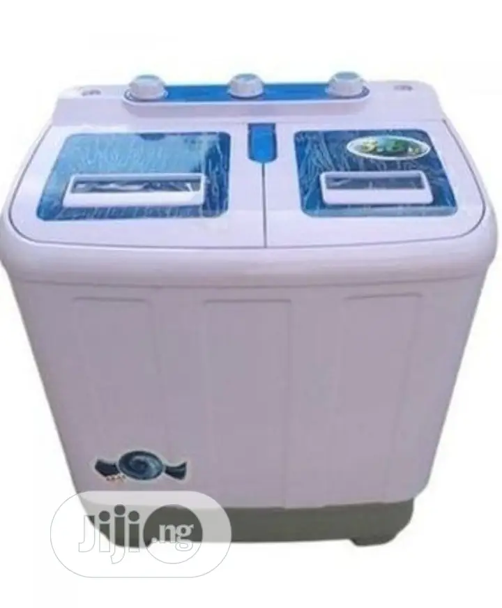 Akai Twin Tub Mini Washing Machine - 4.0kg