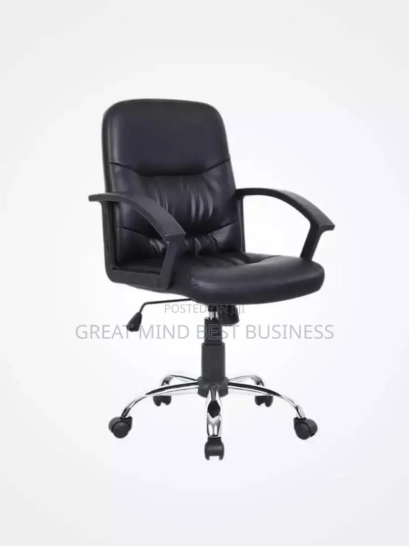 Executive Swivel Leather Adjustable Office Arm Chair.