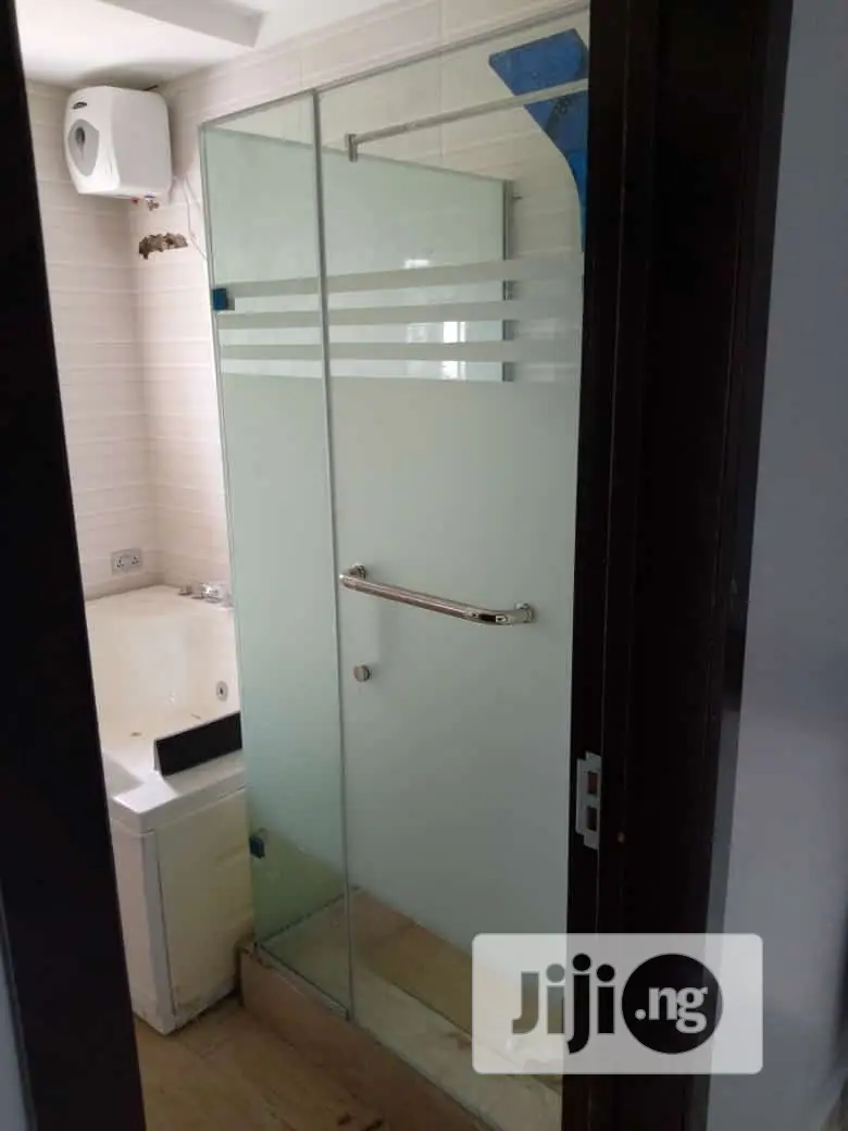 Shower Cubicle Installation