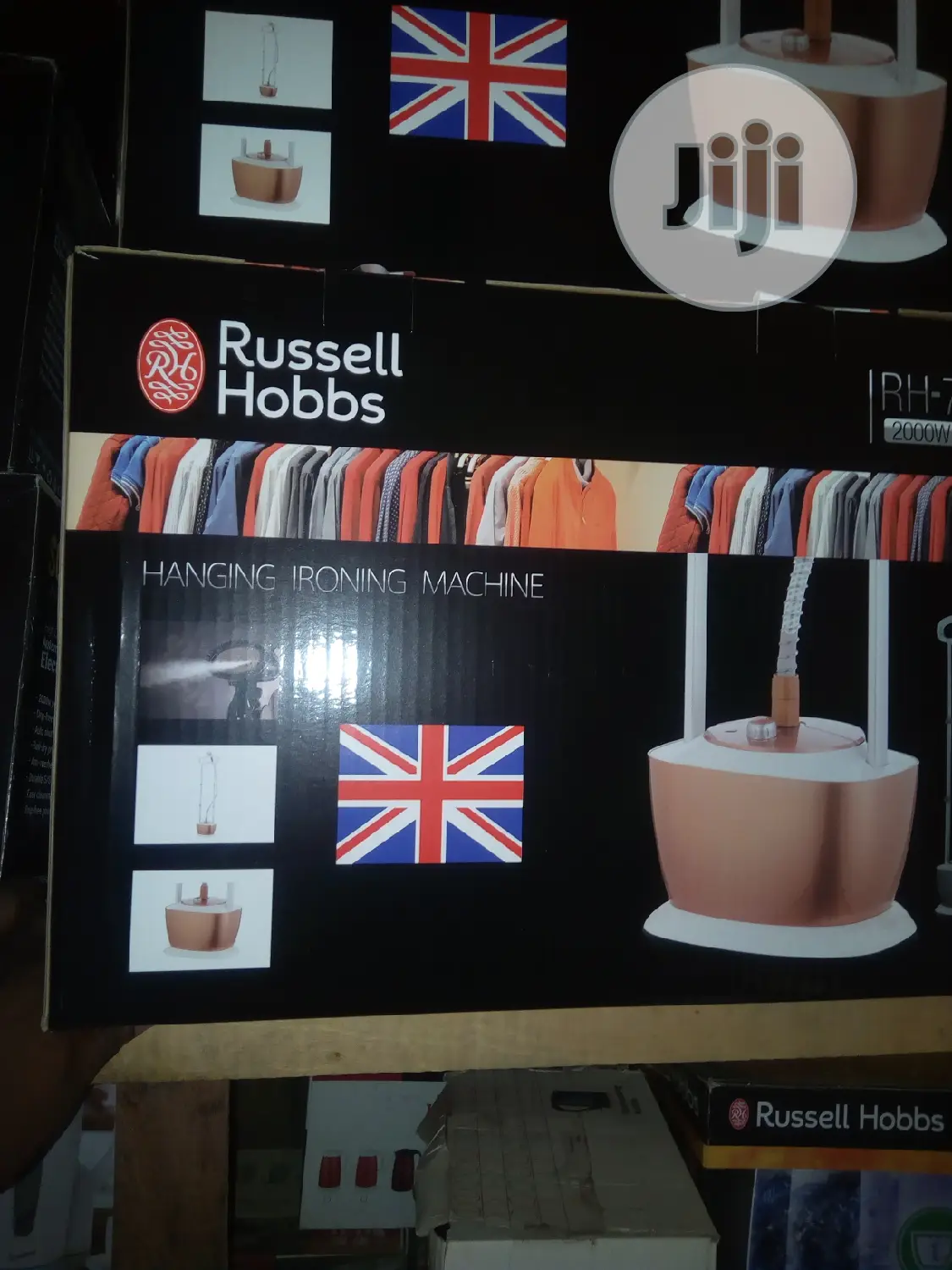 Russell Hobbs Hanging Garment Steamer. 2000w