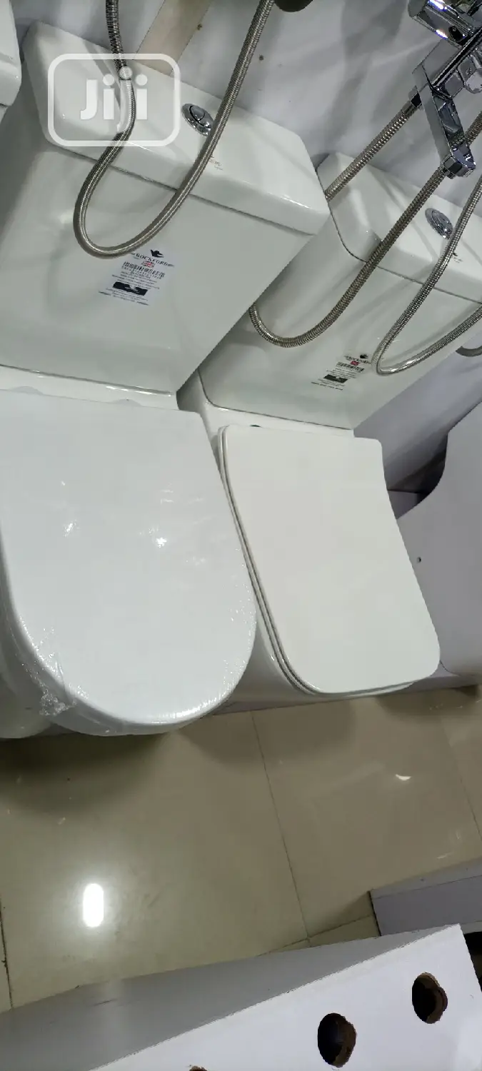 Executive England Water Closet