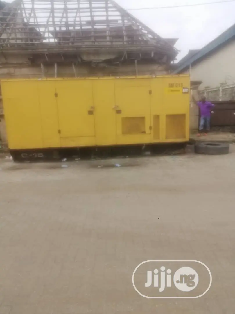 500kva C15 Caterpillar Soundproof Generator