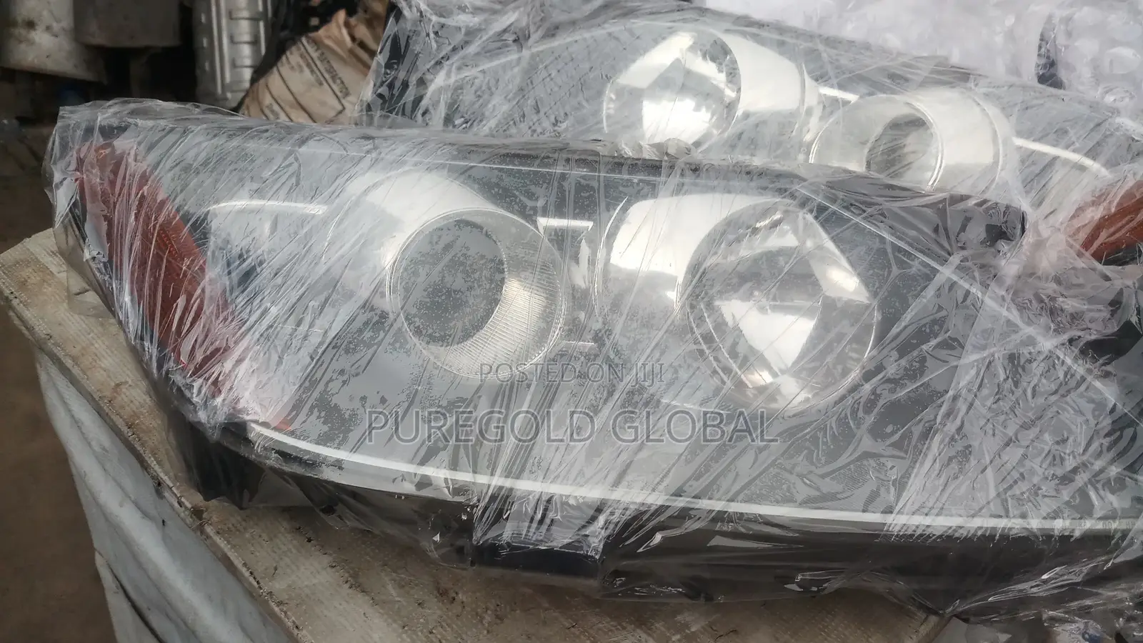Mazda Cx7 Headlamp 2010 Model