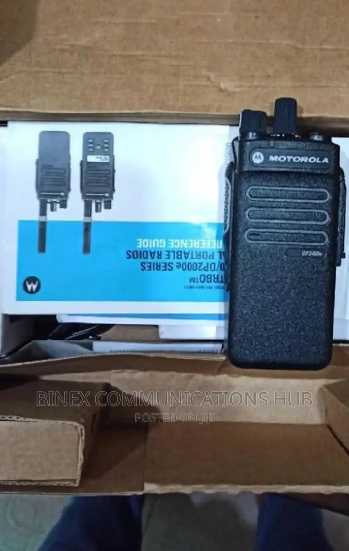 Motorola Dp2400e VHF/UHF Walkie Talkie