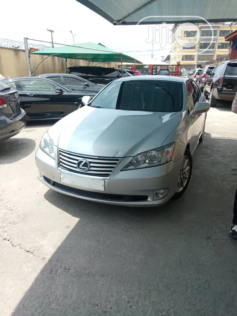Lexus ES 350 2010 Silver