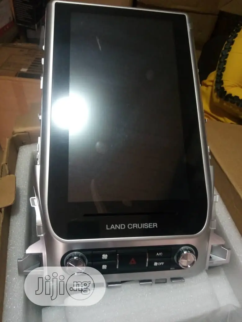 Toyota Land Cruiser 2019 Android Screen