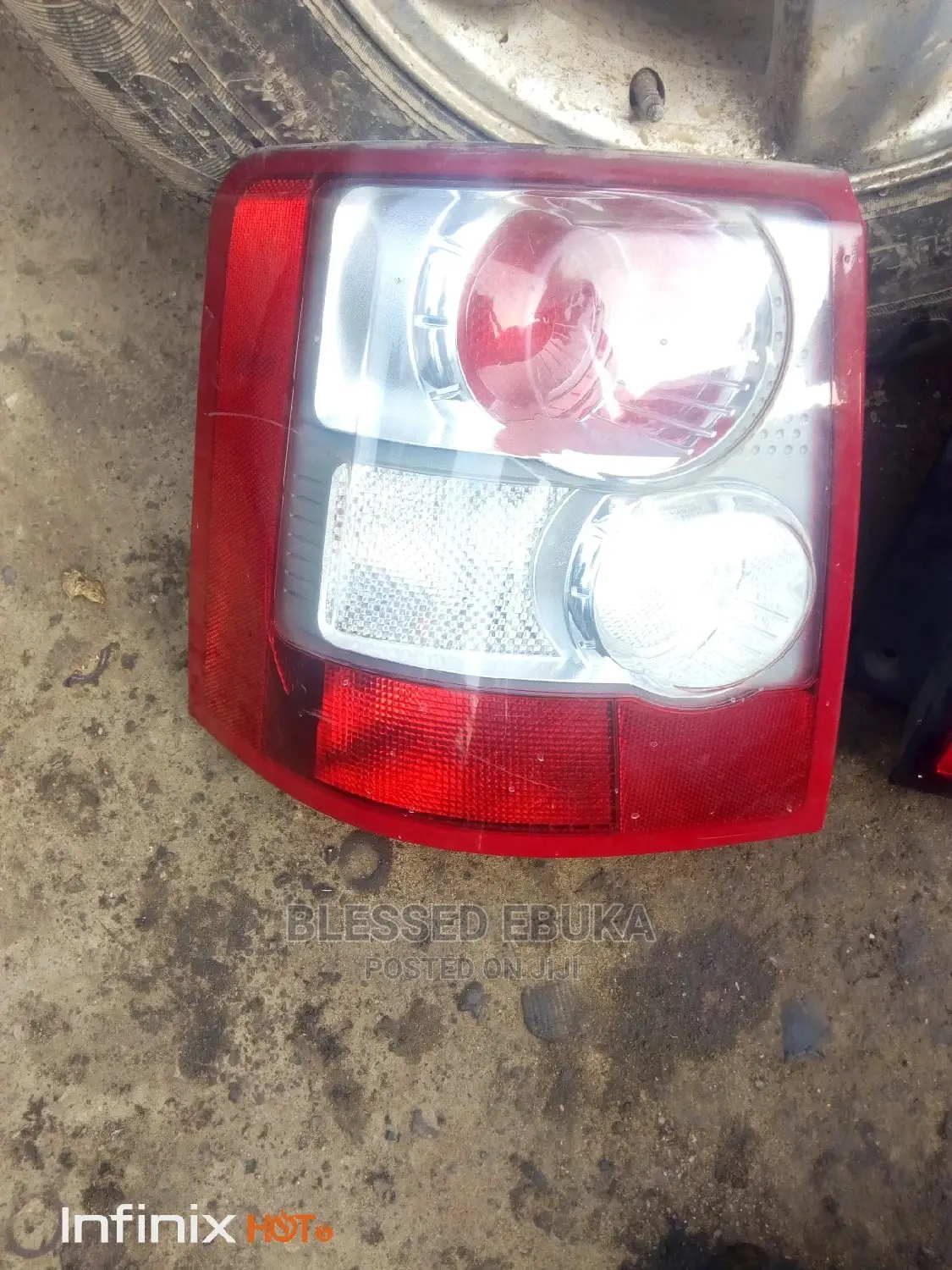 Range Rover Sport Supercharged 2006_2008 Tail Light