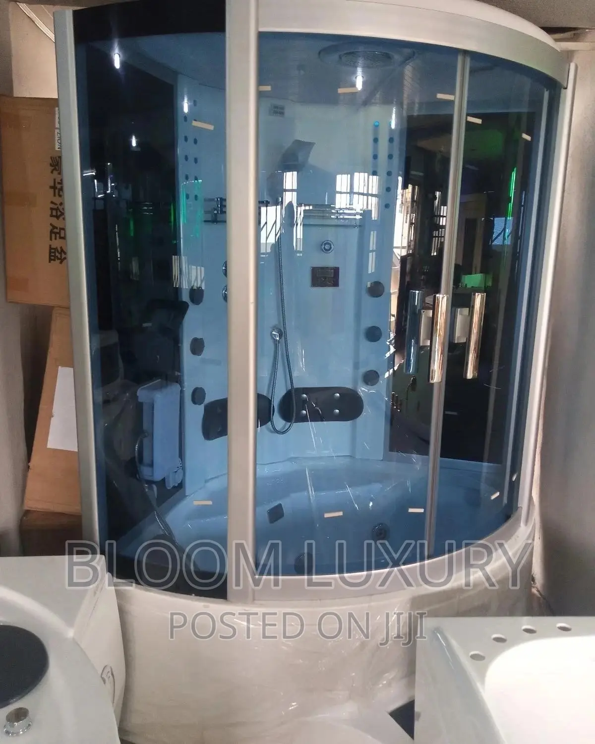 Steam Shower Bathtub 150×150cm (England)