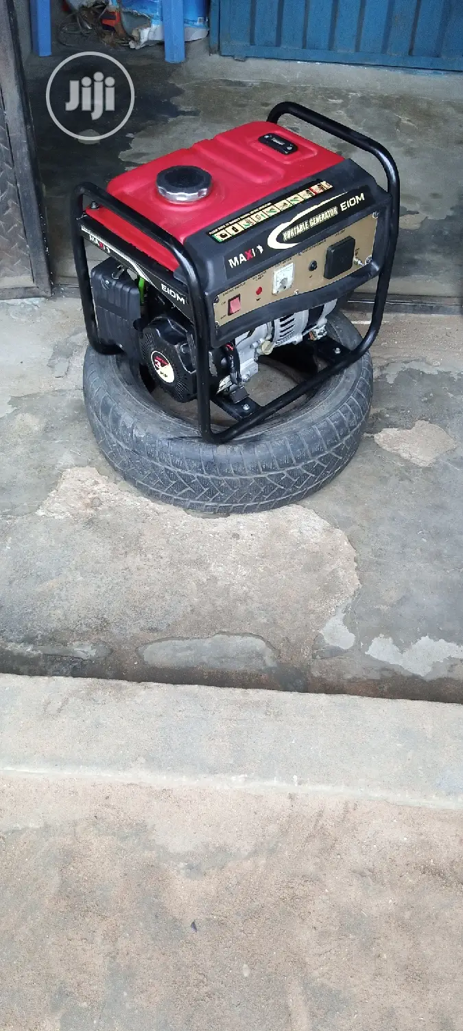 1 Month Old 1.5KVA LG MAXI E10M Medium Size Gen With Receipt