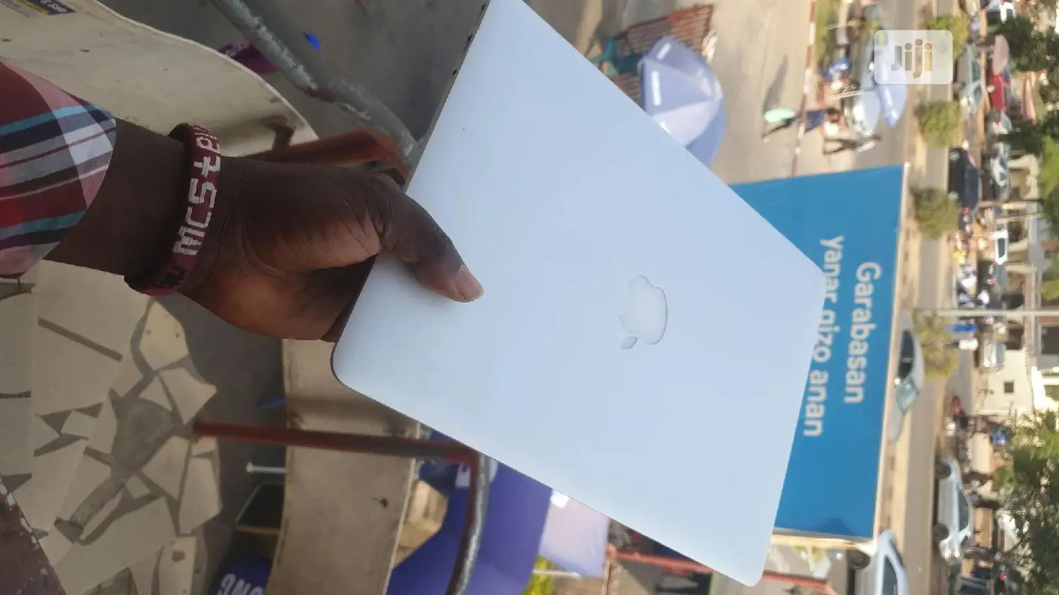 Laptop Apple MacBook Air 4GB Intel Core I5 SSD 256GB